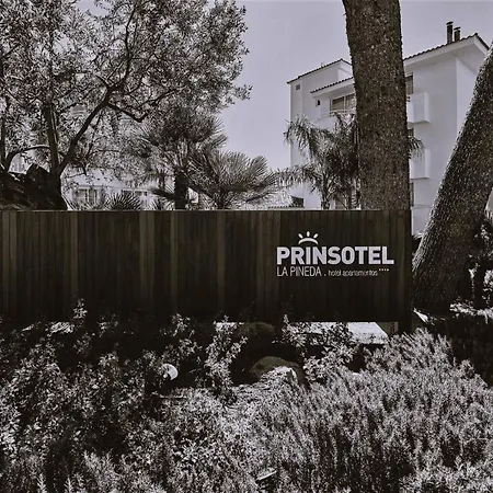 Aparthotel Prinsotel La Pineda 4*