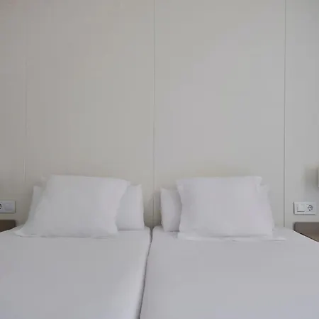Aparthotel Prinsotel La Pineda 4*